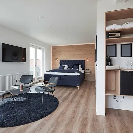 Hotel Skjern Отель 3*