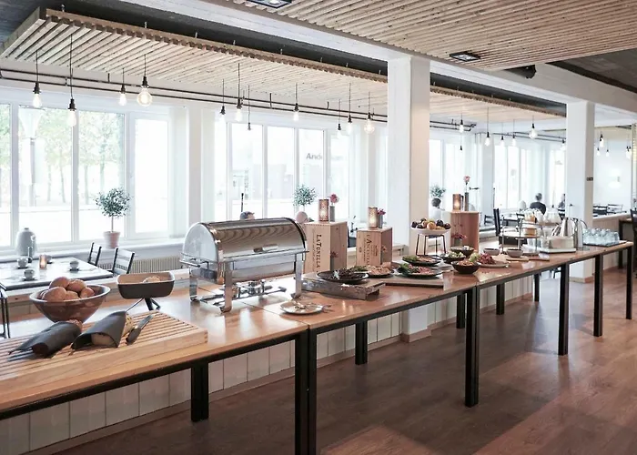 מלון Hotel Skjern 3*